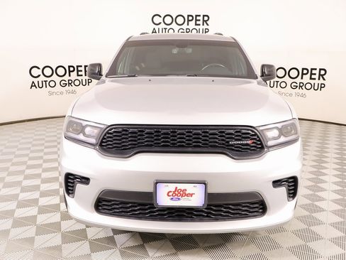 Used 2023 Dodge Durango GT w/ Blacktop Package image 9