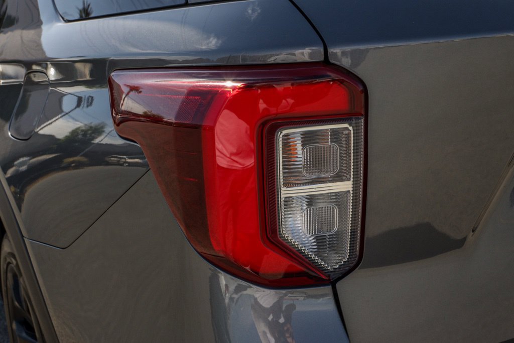 Used 2023 Ford Explorer ST w/ Equipment Group 401A AWD/4WD image 12
