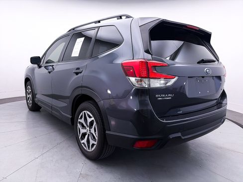 Used 2022 Subaru Forester Premium AWD/4WD image 13