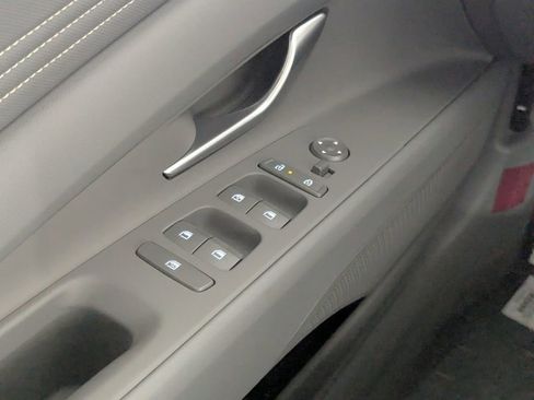 New 2026 Hyundai Elantra SEL Sport image 15