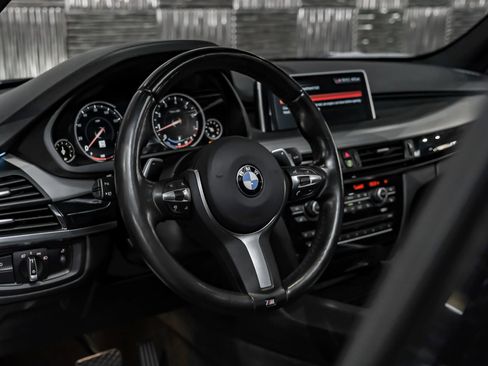 Used 2018 BMW X5 xDrive50i AWD/4WD image 14