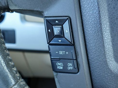 Used 2013 Ford F150 Lariat w/ Luxury Equipment Group image 13