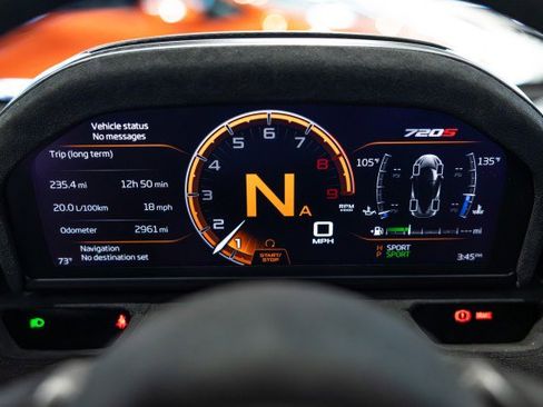 Used 2021 McLaren 720S Performance RWD image 39