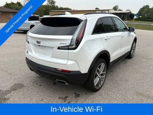 Used 2022 Cadillac XT4 Sport AWD/4WD image 6