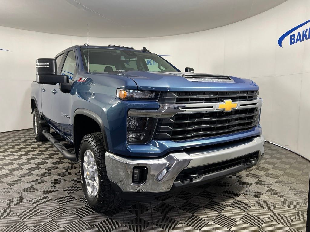 Certified 2024 Chevrolet Silverado 2500 LT w/ All Star Edition AWD/4WD image 8
