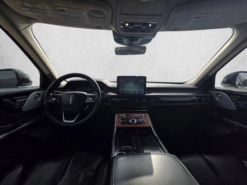 Used 2020 Lincoln Aviator Reserve w/ Equipment Group 202A image 20