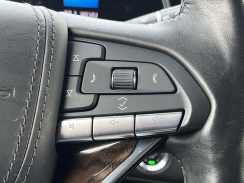 Certified 2023 Cadillac Escalade Sport Platinum image 32