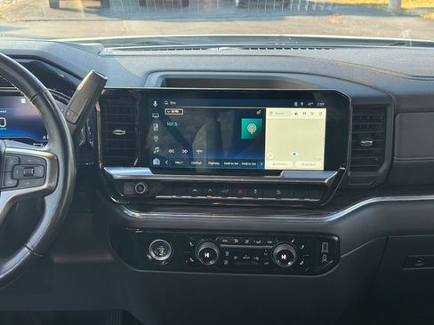 Used 2022 Chevrolet Silverado 1500 RST w/ Z71 Off-Road Package image 11