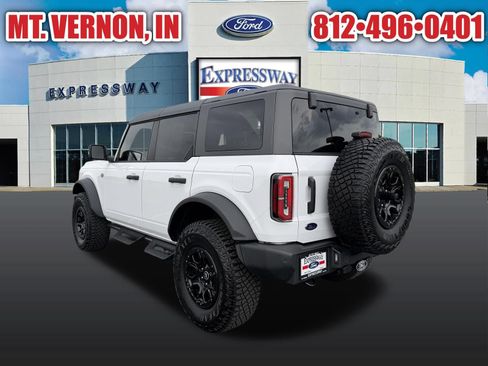Used 2023 Ford Bronco Wildtrak AWD/4WD image 8