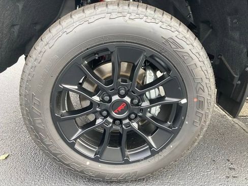 New 2025 Toyota Tundra Platinum image 15