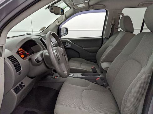 Used 2021 Nissan Frontier SV w/ Midnight Edition Floor Mats image 24