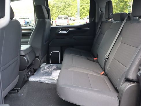 New 2026 Chevrolet Silverado 1500 LT AWD/4WD image 16
