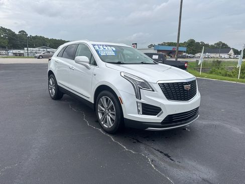 Used 2023 Cadillac XT5 Premium Luxury FWD image 7