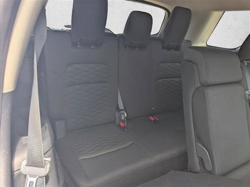 Used 2025 Nissan Pathfinder SV FWD image 18