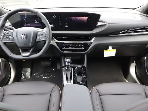 New 2026 Buick Envista Preferred FWD image 8