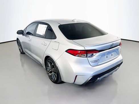 Used 2021 Toyota Corolla SE FWD image 6