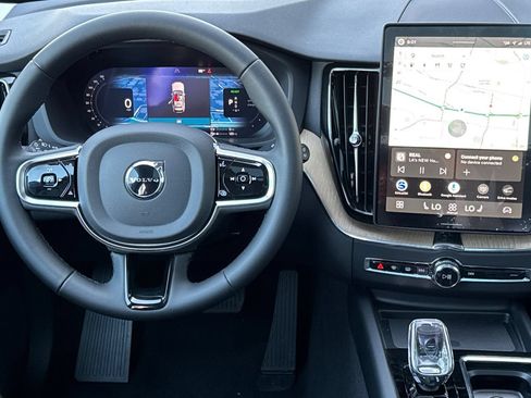 New 2026 Volvo XC60 T8 Core AWD/4WD image 14