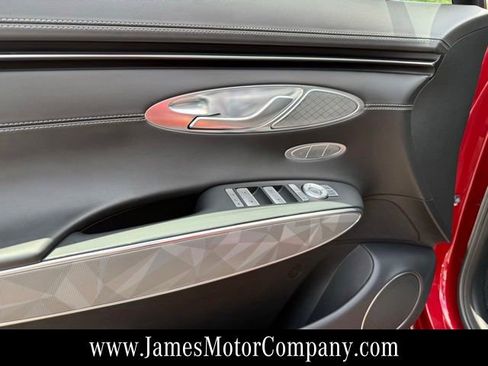 Used 2022 Genesis GV70 3.5T Sport w/ Sport Advanced Package AWD/4WD image 16