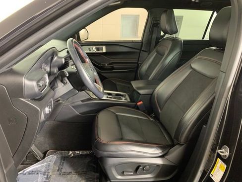 Used 2022 Ford Explorer ST-Line w/ Class IV Trailer Tow Package image 14