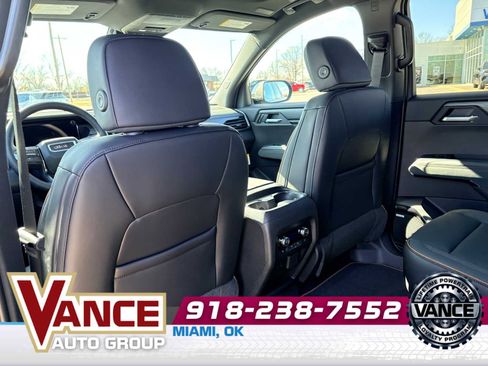 New 2026 GMC Acadia AT4 w/ Luxury Package image 15