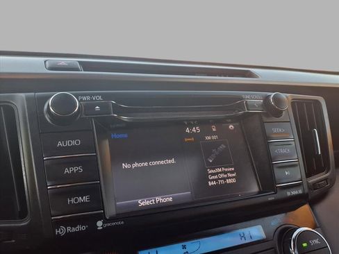 Used 2017 Toyota RAV4 XLE image 7