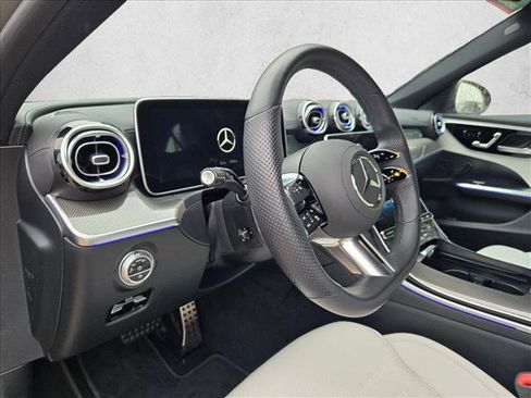 Used 2022 Mercedes-Benz C 300 Sedan image 9