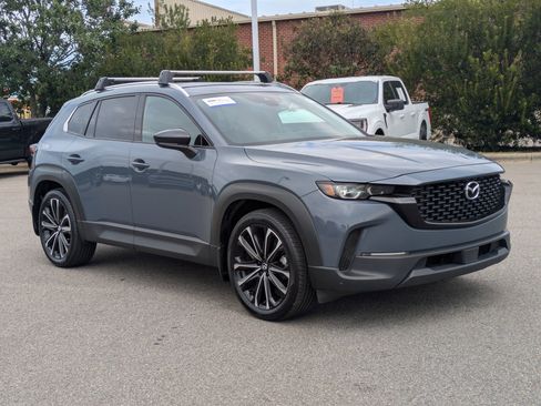 Used 2023 MAZDA CX-50 AWD 2.5 S w/ Cargo Package image 2