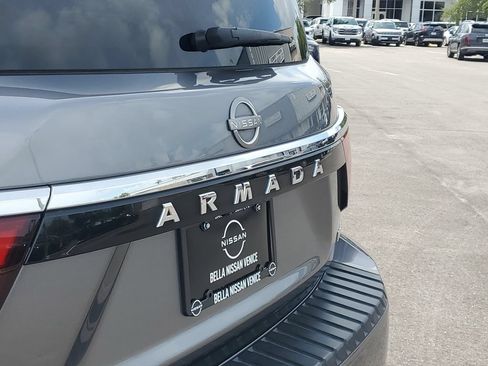 Used 2022 Nissan Armada Platinum RWD image 16