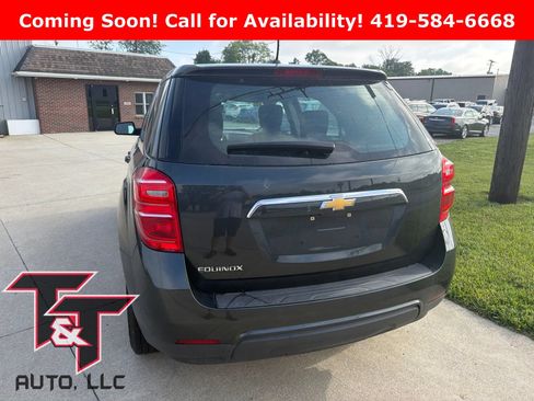 Used 2017 Chevrolet Equinox LS FWD image 3