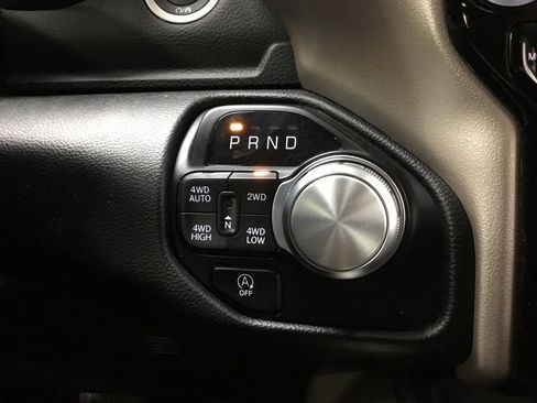 Used 2022 RAM 1500 Laramie AWD/4WD image 29