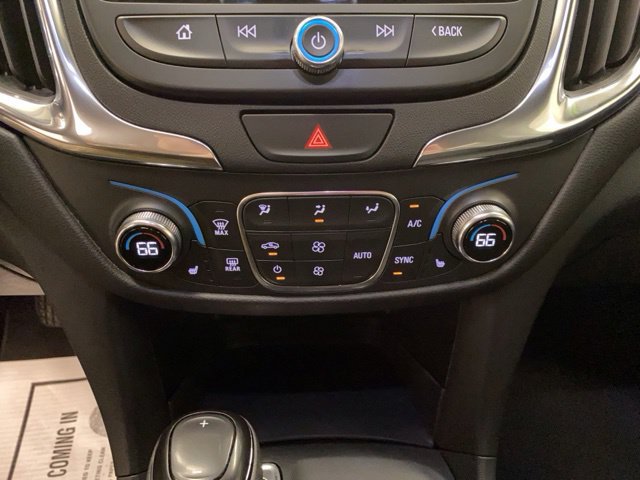 Used 2021 Chevrolet Equinox LT AWD/4WD image 35