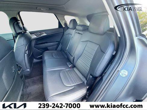 Used 2024 Kia Sportage SX Prestige image 20