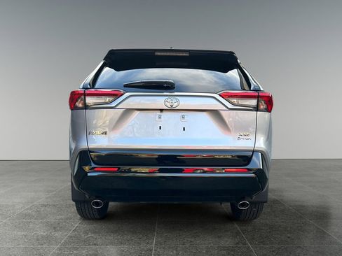 Used 2025 Toyota RAV4 XSE image 6