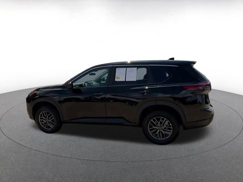 Used 2026 Nissan Rogue SV FWD image 9