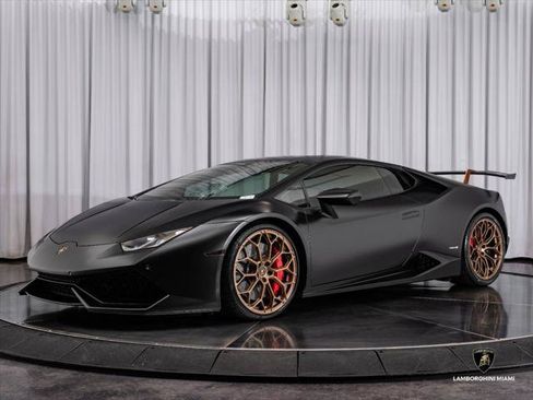 Used 2015 Lamborghini Huracan LP 610-4 AWD/4WD image 6