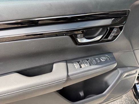 Used 2023 Honda CR-V EX-L image 18