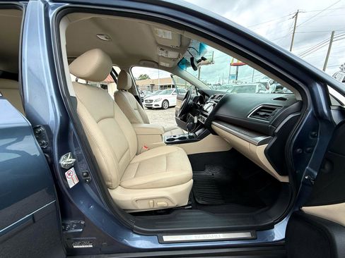 Used 2016 Subaru Outback 2.5i Limited w/ Popular Package #4 image 4