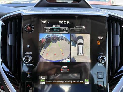 New 2026 Subaru Ascent Limited image 25