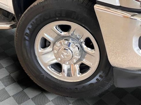 Used 2024 RAM 2500 Big Horn w/ Bed Utility Group image 26