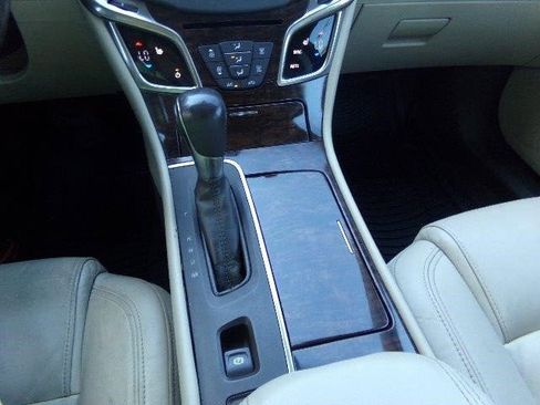 Used 2014 Buick LaCrosse Leather image 11