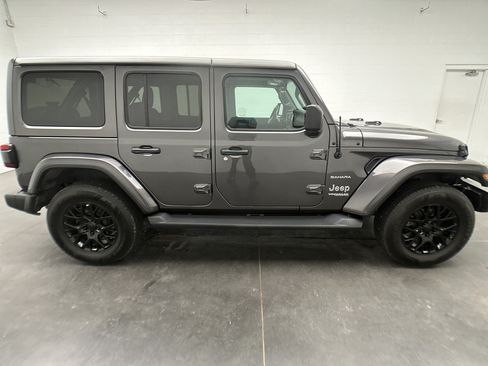 Used 2021 Jeep Wrangler Unlimited Sahara AWD/4WD image 10