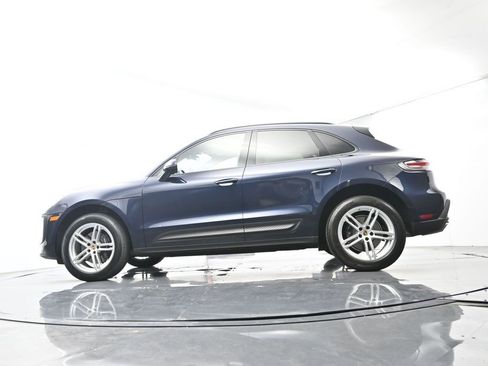 Certified 2023 Porsche Macan AWD/4WD image 47