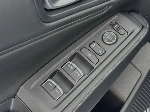 Certified 2023 Honda Accord Sport image 17