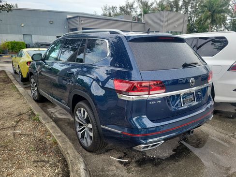 Used 2023 Volkswagen Atlas SEL Premium AWD/4WD image 3