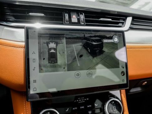 Used 2026 Jaguar F-PACE R-Dynamic S AWD/4WD image 26