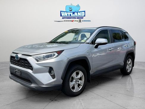 Used 2020 Toyota RAV4 XLE w/ Convenience Package AWD/4WD image 36