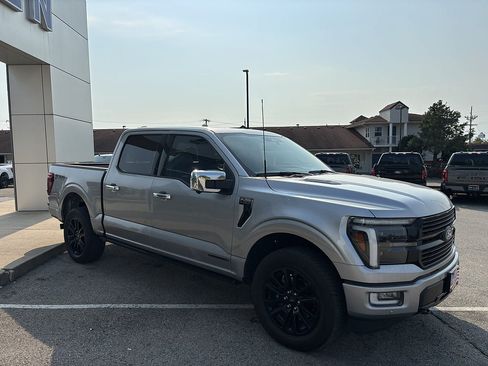 Used 2024 Ford F150 Platinum w/ Equipment Group 702A High AWD/4WD image 9