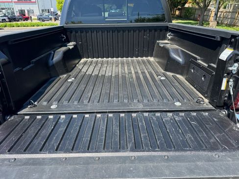 Used 2023 Toyota Tacoma SR5 AWD/4WD image 17