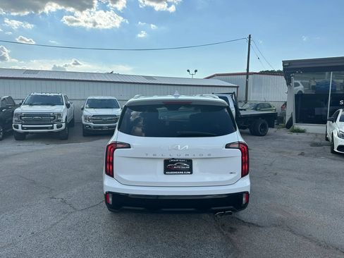 Used 2025 Kia Telluride S AWD/4WD image 4