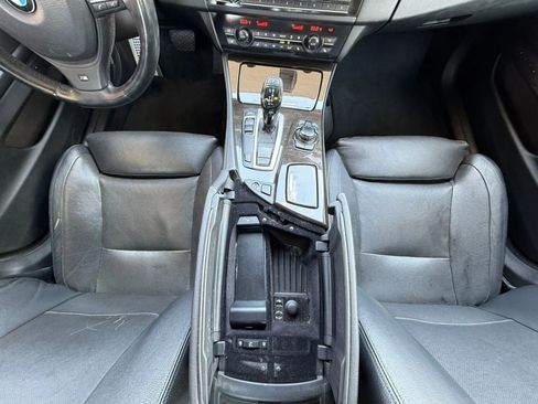 Used 2013 BMW 550i Sedan image 47